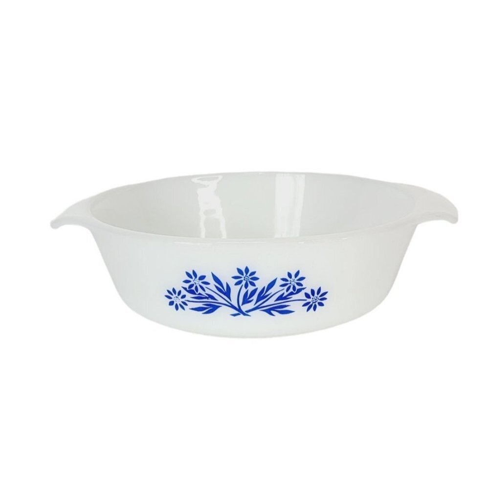 Anchor Hocking Fire King Cornflower Milk Glass 1 Quart Casserole Dish #436 USA